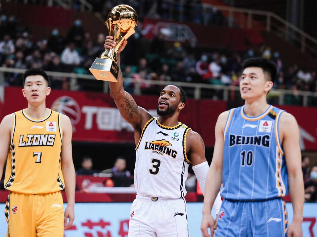 名称或从其 名称或从其